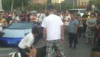 网友拍到网红吃瓜视频,网友直击惊人一幕